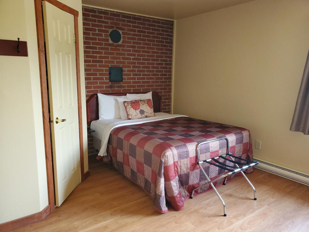 Auberge Champetre Sainte-Adele Bagian luar foto
