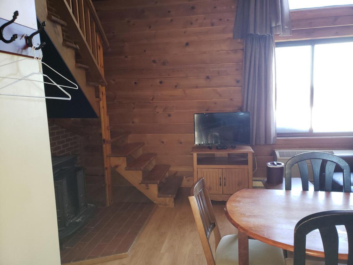 Auberge Champetre Sainte-Adele Bagian luar foto